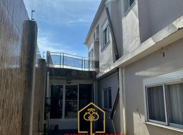 Casa · 180m² · 2 Quartos · 3 Vagas · Casa em Três Vendas, Pelotas/RS