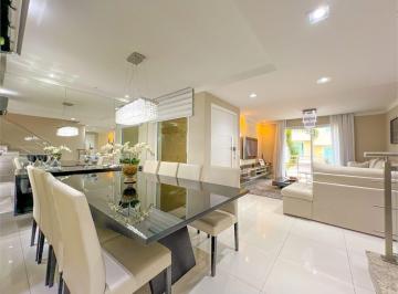 Casa de 4 quartos, São Paulo · Sobrado em condomínio  335 m² com 4 quartos e 3 vagas em Tremembé - São Paulo