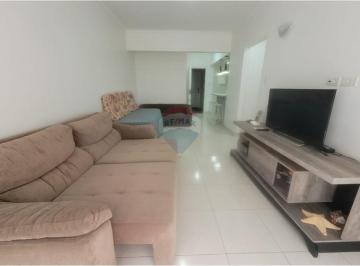 Apartamento · 67m² · 1 Quarto · 1 Vaga · Confortável apartamento de 1 dormitório com elevador próximo ao mar.