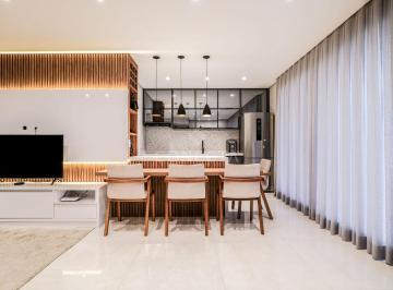 Foto 1 · Alpha House