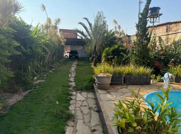 Casa , Ceilândia · Casa com 2 quartos com suíte- Lote 414 m²- Sol Nascente-Ceilândia Norte