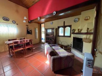 sala de jantar e lareira · Casa - Bocaina de Minas