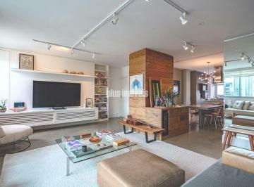 Apartamento · 131m² · 2 Quartos · 1 Vaga · Itaim Nobre - INTEIRAMENTE REFORMADO