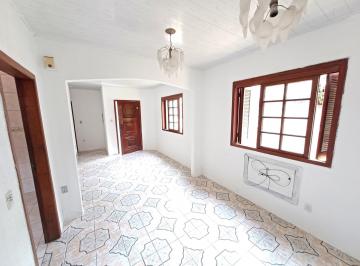 Casa · 70m² · 2 Quartos · 1 Vaga · Casa com 2 dormitórios para locação no bairro Vila Nova, zona sul de Porto Alegr