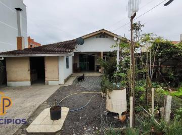 3c38099f6de359ba199e38f8e426f181837906a5 · Casa com 3 dormitórios à venda, 167 m² por R$ 630.000 - Gravatá - Navegantes/SC