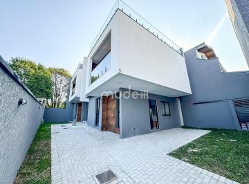 Casa · 126m² · 3 Quartos · 3 Vagas · Sobrado no Uberaba
