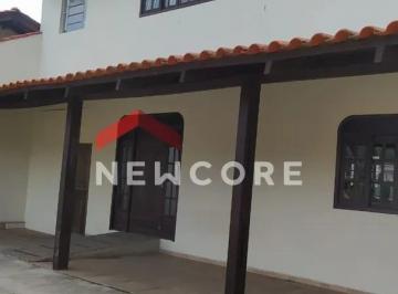 Casa · 202m² · 5 Quartos · 4 Vagas · Casa em  Avenida Firmino da Silva - Parque Guarani - Joinville/SC