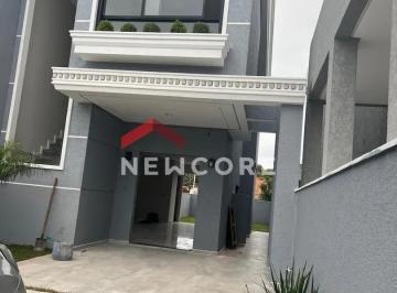 Casa · 150m² · 3 Quartos · 2 Vagas · Sobrado em Rua Dário Manoel Cardoso - Ingleses do Rio Vermelho - Florianópolis/SC