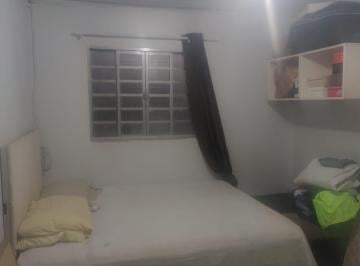 Casa de 6 quartos, Águas Claras · Oportunidade casa na Qs 05 com 3 apartamentos individuais renda 3 mil