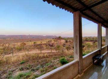 Rural de 2 quartos, Brasília · Chácara com Casa de 2 Quartos, Suíte, Vista Linda das Montanhas. Altiplano Leste