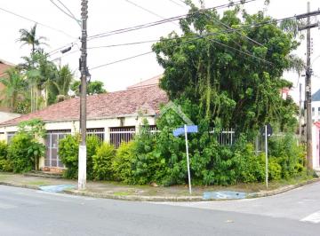 Casa · 645m² · 3 Quartos · 4 Vagas · 
                                Casa em Peruíbe no bairro Centro
                            