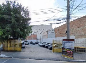 Terreno · 400m² · Terreno à venda com 400m² de área total e 9,00m de frente, no bairro do Brás.