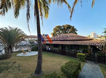 Casa · 200m² · 3 Quartos · 2 Vagas · Casa ampla em dois lotes à venda, bairro Espírito Santo em Betim. 