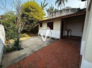 Casa · 10m² · 2 Quartos · 2 Vagas · CASA À VENDA - CENTRO - PINDAMONHANGABA - SP