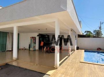 3230873ea56b2164e17221d3f7d5e43026e872e6 · Casa com 3 SUÍTES à venda, 185 m² por R$ 1.350.000 - Setor Três Marias - Goiânia/GO