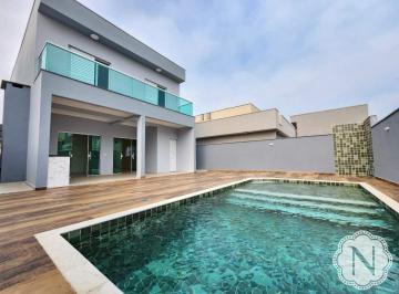 Casa · 180m² · 3 Quartos · 2 Vagas · Sobrado à venda com 3 quartos no bairro Bopiranga 