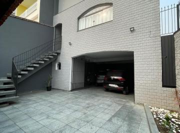 Foto 01 · Sobrado de 263m² no Jardim Rina - Santo André com 3 dormitórios sendo 1 suíte e 4 vagas - Casa à ven