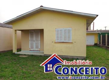 Casa de 3 quartos, Imbé · C270 - Excelente residência a 200 metros do mar em Mariluz