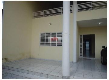 33cecc7613b52b786226e9d55038c20d.jpg · Casa duplex (não precisa de reformas), no polo de saúde