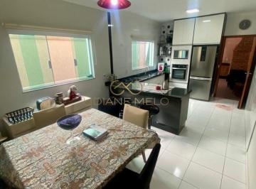 Casa · 130m² · 3 Quartos · 2 Vagas · Sobrado á venda no Parque Renato Maia 3 dorms com 2 vagas