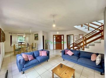 5a6aedff7d777a0964f7b1de5c5c0f4de1ae09d1 · Casa com 3 dormitórios à venda, 233 m² por R$ 1.200.000,00 - Granja Viana - Vila Velha - Carapicuíba