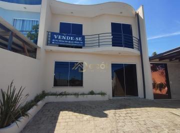 Casa · 110m² · 3 Quartos · 2 Vagas · Excelente sobrado à venda no bairro Jardim Busmayer, em Campo Largo-PR.