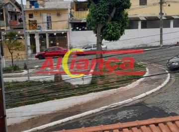 Casa · 132m² · 3 Quartos · 2 Vagas · EXCELENTE OPORTUNIDADE VILA MILTON, UM LINDO SOBRADO, ENTRE PARA SE SURPREENDER  COM TANTA BELEZA!!!