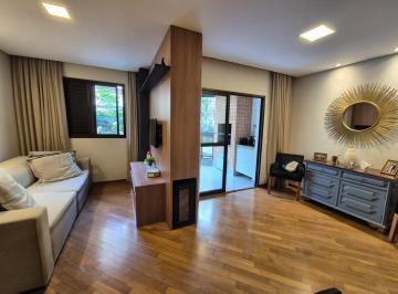 Apartamento de 2 quartos, São Paulo · Lindo apartamento no Ed. Domus Bella / Com belo terraço gourmet