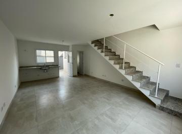 Casa de 2 quartos, São Paulo · Sobrado novo com 2 suítes na Parada Inglesa.