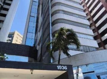 Apartamento · 300m² · 4 Quartos · 3 Vagas · Apartamento no Edifício Mansão Luiz Cunha