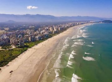 Casa · 200m² · 4 Quartos · 10 Vagas · Casa à venda - no Jardim das Canções