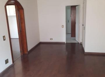 Apartamento · 85m² · 2 Quartos · 1 Vaga · Dois dormitórios e dependência. Elevador, garagem demarcada