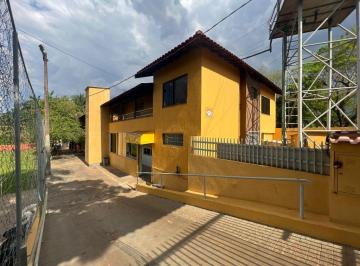 Comercial · 682m² · 10 Quartos · 10 Vagas · Sobrado localizado em Chácara  próximo ao aeroporto de londrina  Terreno   de  - 4.940m2 -  Área Con