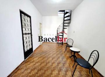 Casa · 84m² · 2 Quartos · Imóvel sem condomínio