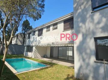 Casa · 812m² · 4 Quartos · 4 Vagas · Maravilhosa casa em condomínio !
