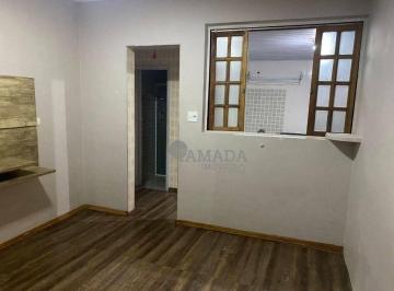 26ec85a70079ec5a646f9dcea2143d85e485abdf · Duas casas, uma sobre a outra ,com entrada independente