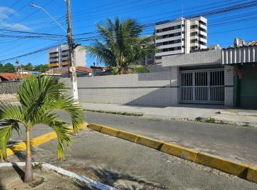 Casa de 4 quartos, Maceió · Vendo Casa em Jatiuca,348,75 m2, 04 quartos- 200mts da praia.