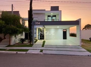 Casa · 250m² · 3 Quartos · 4 Vagas · Casa de Condomínio com 3 quartos - Cabreúva