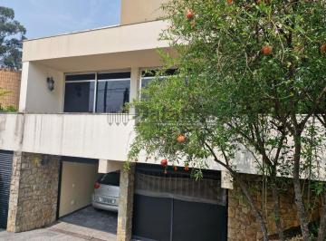 Casa · 420m² · 4 Quartos · 5 Vagas · Casa de Luxo com Piscina e Espaço Gourmet 4 quartos e 5 Vagas