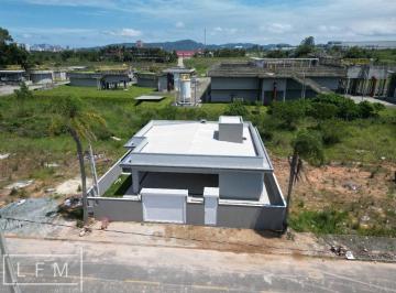 Casa · 200m² · 3 Quartos · 2 Vagas · casa alto padrão a venda em Balneário Piçarras SC