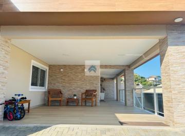 Casa · 210m² · 3 Quartos · 2 Vagas · Casa à venda em Armação dos Búzios, Manguinhos, com 3 suítes, com 210 m²