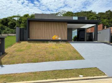 Foto 01 · CASA LINEAR EM ALTO PADRÃO COM 3 SUÍTES  SENDO 1 COM CLOSET A VENDA NO ALPHAVILLE 3 EM RIO DAS OSTRA