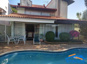 Casa · 336m² · 3 Quartos · 4 Vagas · Casa à Venda 336 m², com 3 Quartos, Suíte, Piscina Parque dos Príncipes