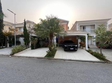 Casa · 290m² · 3 Quartos · 2 Vagas · Casa com sotão à venda no Residencial Tamboré 7 - Alphaville