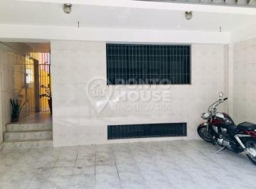 Casa · 230m² · 3 Quartos · Casa à venda de 230 m² com 3 dormitórios, 1 Suíte, 3 salas, quintal e 3 vagas