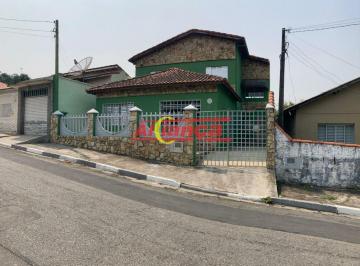 Casa · 230m² · 4 Quartos · 1 Vaga · Anúncio: Casa de Alto Padrão à Venda - Mairiporã