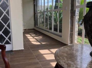 Casa · 271m² · 5 Quartos · 4 Vagas · Casa a Venda no centro de Vinhedo/SP