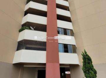 Apartamento · 244m² · 4 Quartos · 2 Vagas · Venda de Apartamento Duplex no centro da cidade