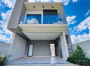 Casa · 169m² · 4 Quartos · 2 Vagas · Sobrado em Condomínio em São José dos Pinhais