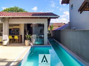 Casa · 220m² · 3 Quartos · 2 Vagas · Casa com piscina no Condomínio City Figueiras, 3 quartos, sendo 1 suíte